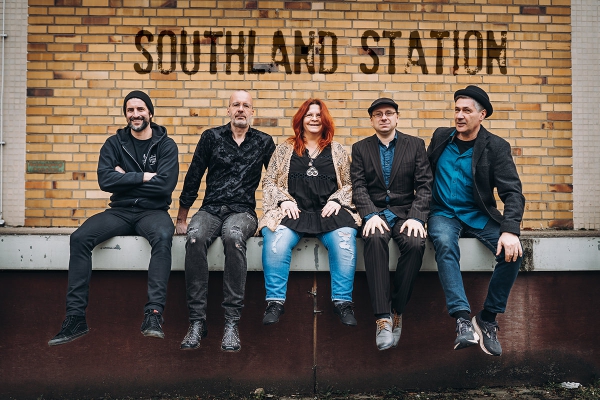 SOUTHLAND STATION - american songwriter rock und Americana 